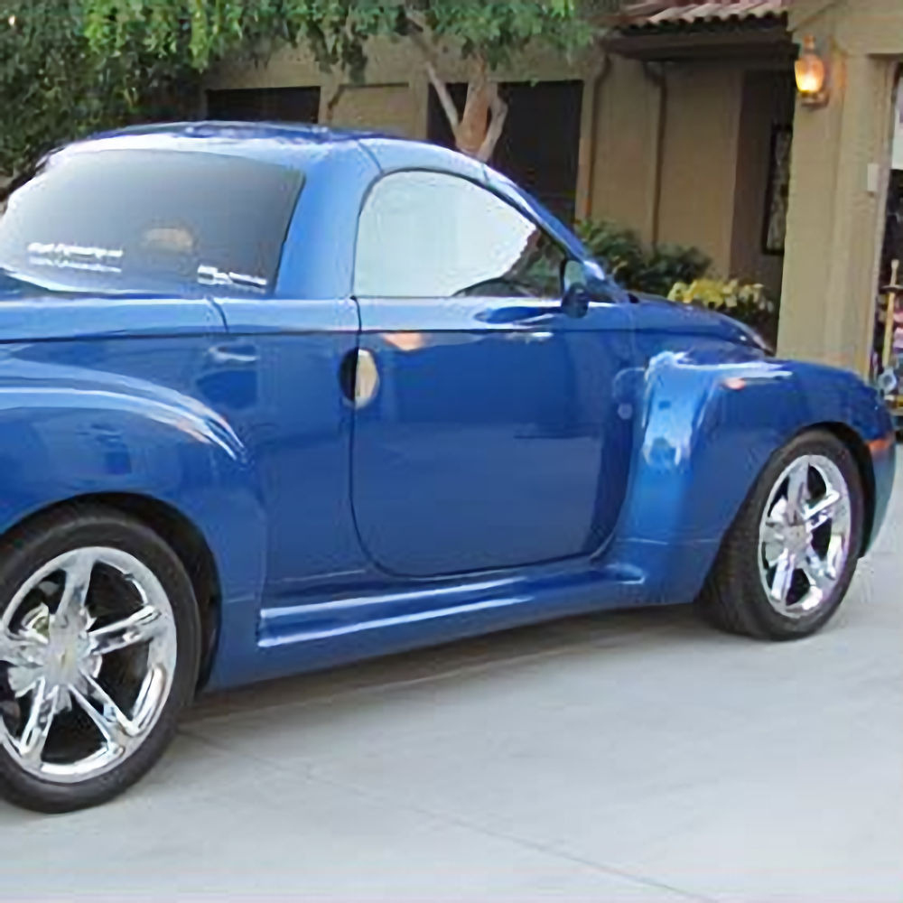 Kaminari Side Rocker Panels for 2003-2006 Chevrolet SSR